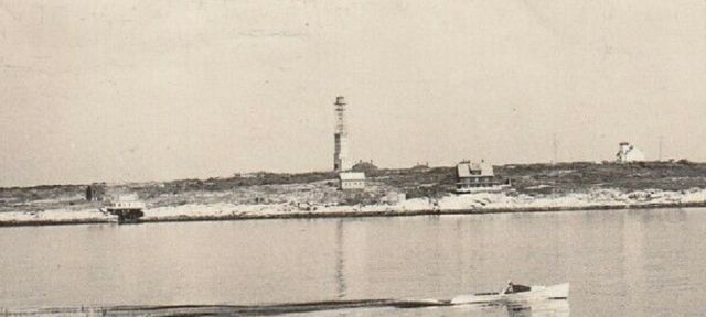 File:Appledore Island MR 12.jpg