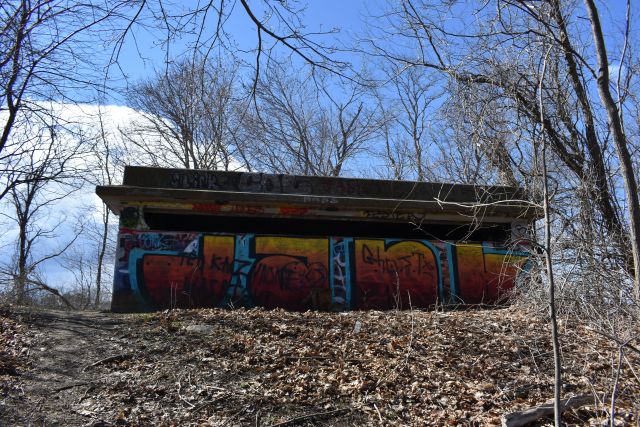 File:BC and G1 Observation Battery 103.jpg