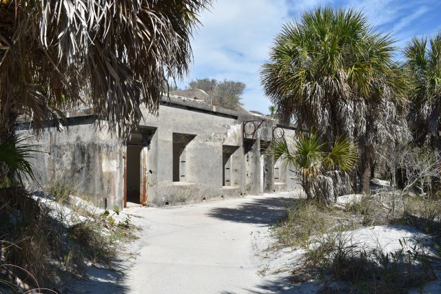 File:Battery Howard Fort Dade.jpg