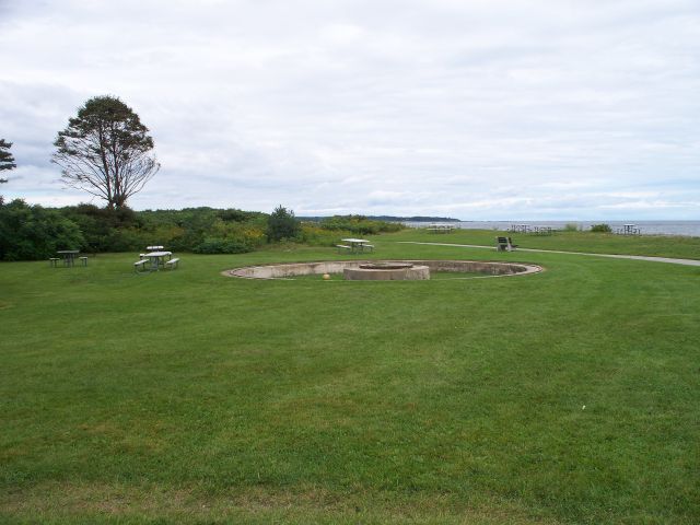 File:Emplacement Three 155 Ft. Dearborn.jpg