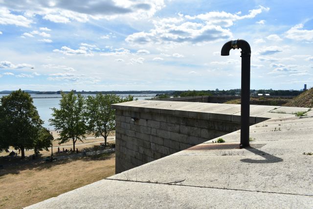 File:Fort Independence 76.jpg