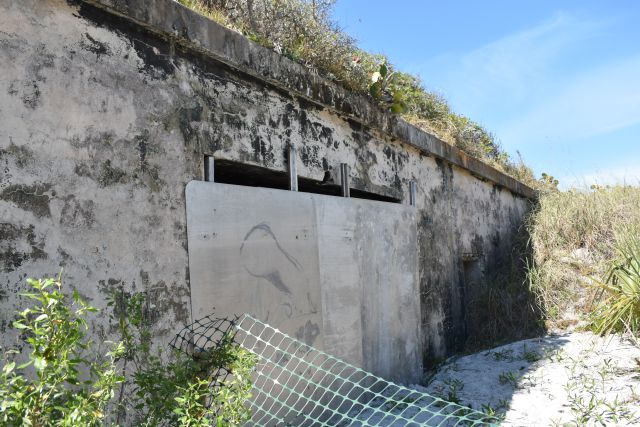 File:Magazine Entrance Emp 1 Howard Ft. Dade.jpg