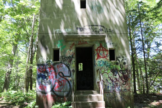 File:Trundy Point MR 02.jpg